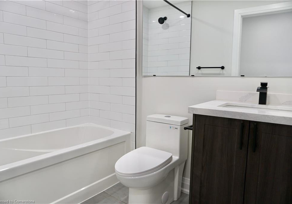 588-barton-street-e-hamilton-ontario-40714688