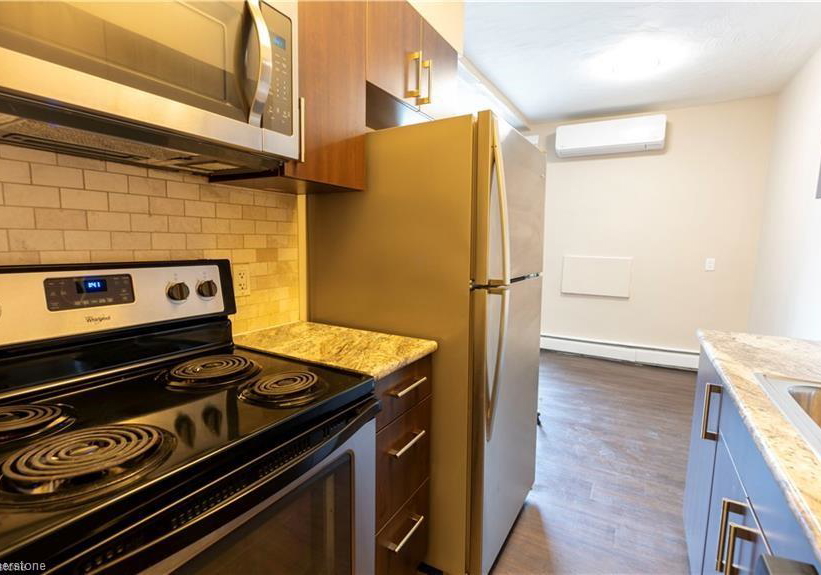 326-hunter-street-e-hamilton-ontario-40715181