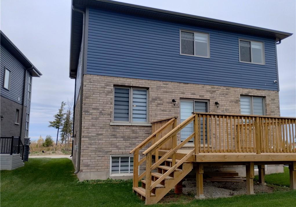 125-sebastian-street-the-blue-mountains-ontario-40715537