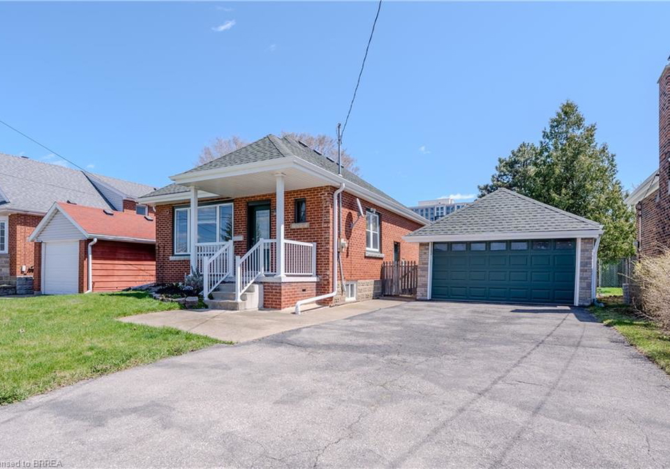 112-irene-avenue-stoney-creek-ontario-40715638