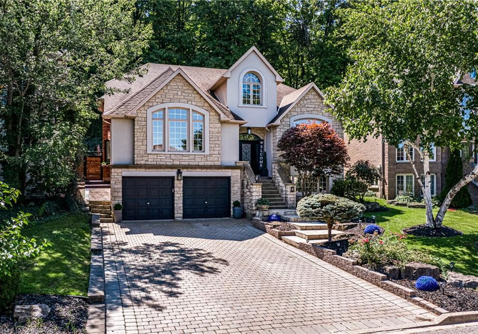 8-orr-crescent-stoney-creek-ontario-40715750