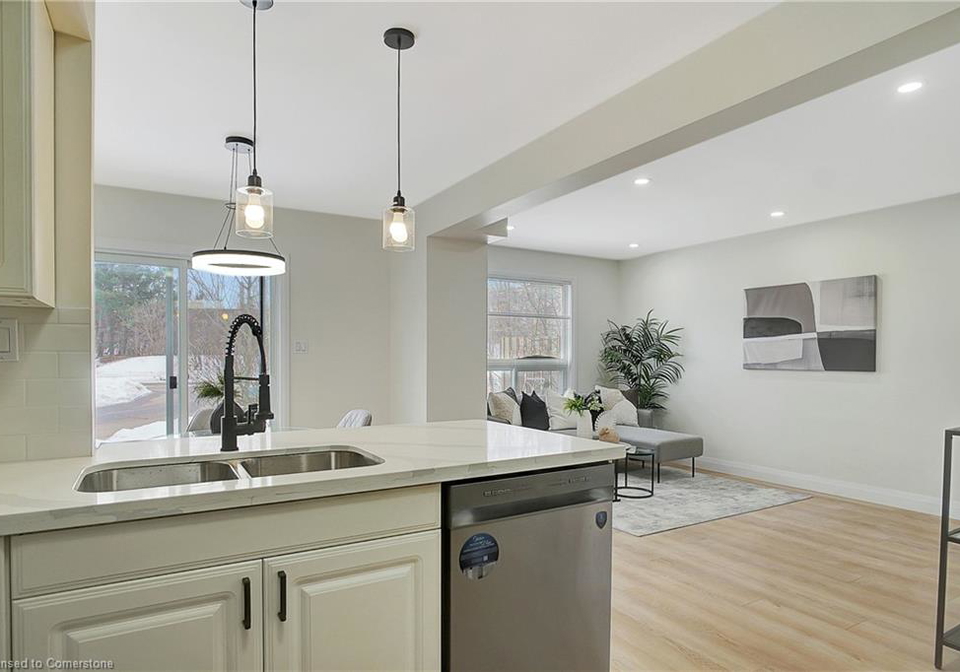 170-cherry-street-kitchener-ontario-40715769