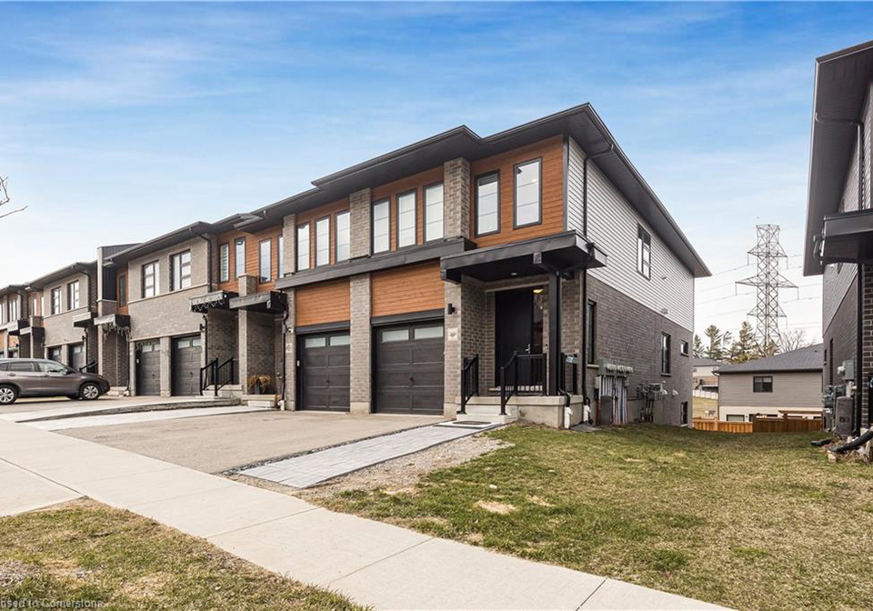 919-robert-ferrie-drive-kitchener-ontario-40715903
