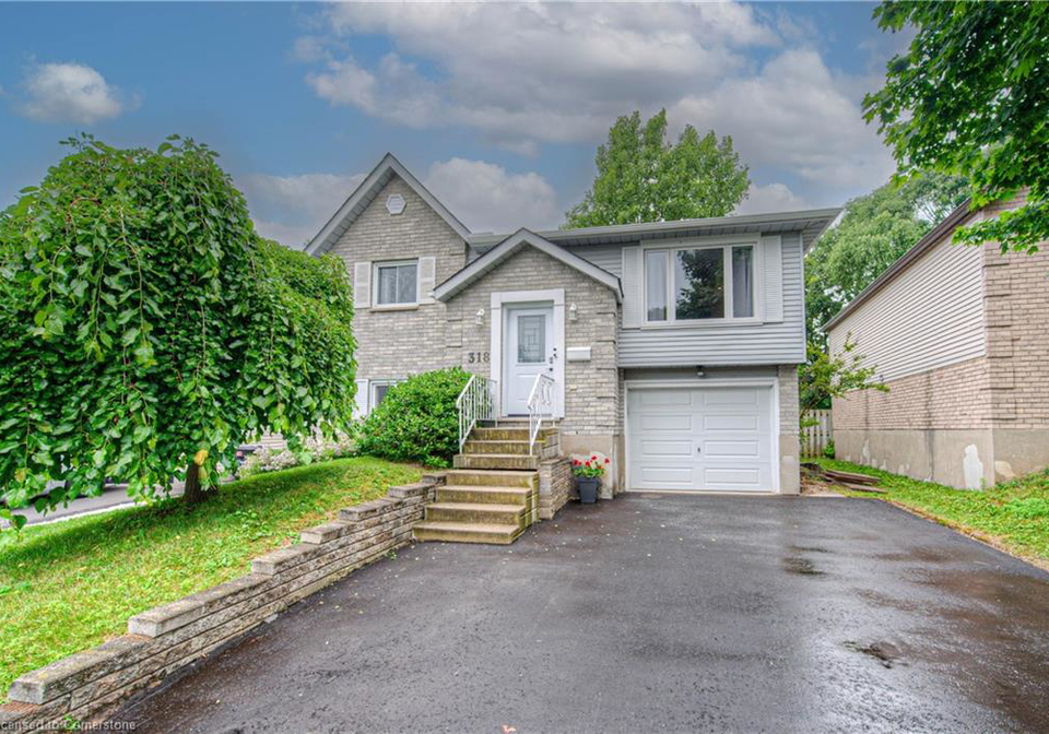 318-sekura-street-cambridge-ontario-40715984