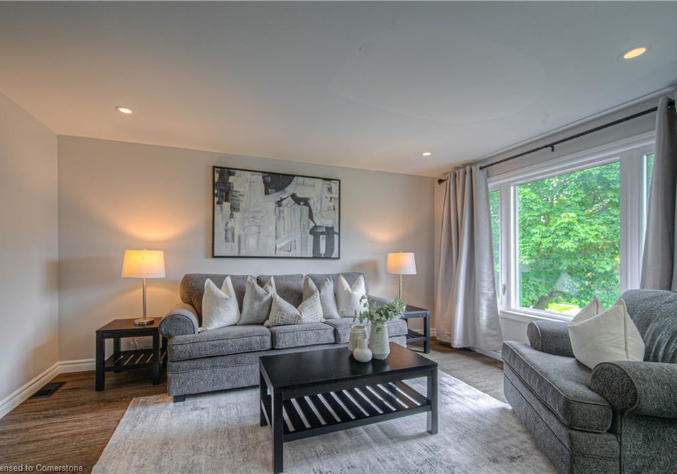 318-sekura-street-cambridge-ontario-40715984