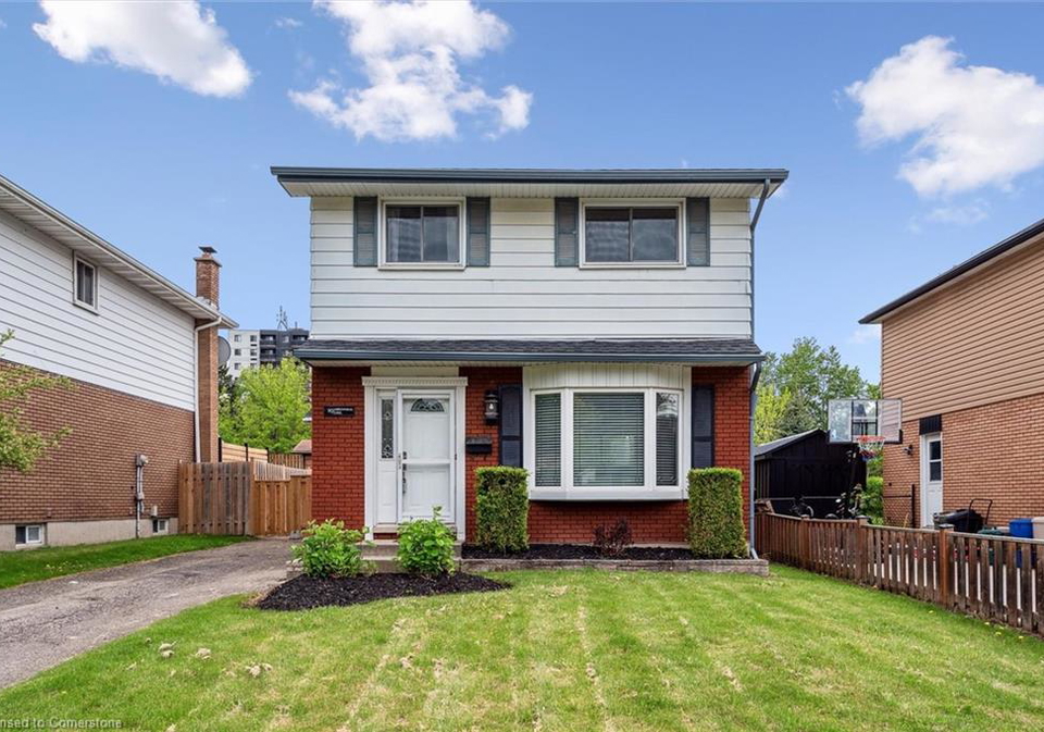 90-arrowhead-crescent-kitchener-ontario-40716200
