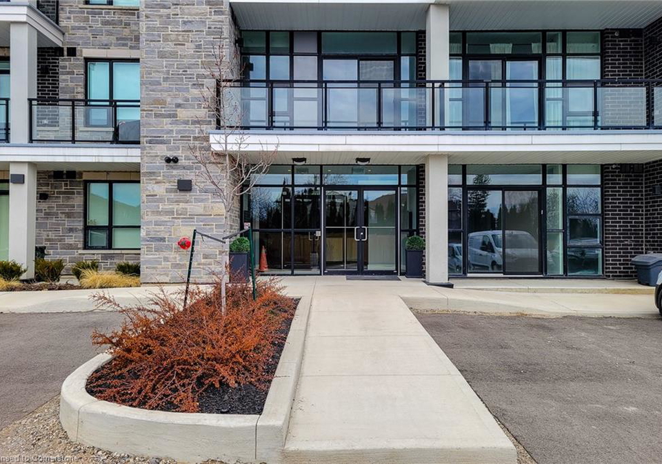 120-springvalley-crescent-hamilton-ontario-40716330