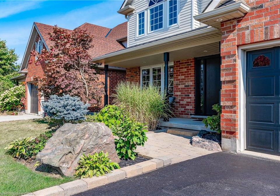 23-dawkins-crescent-acton-ontario-40716527