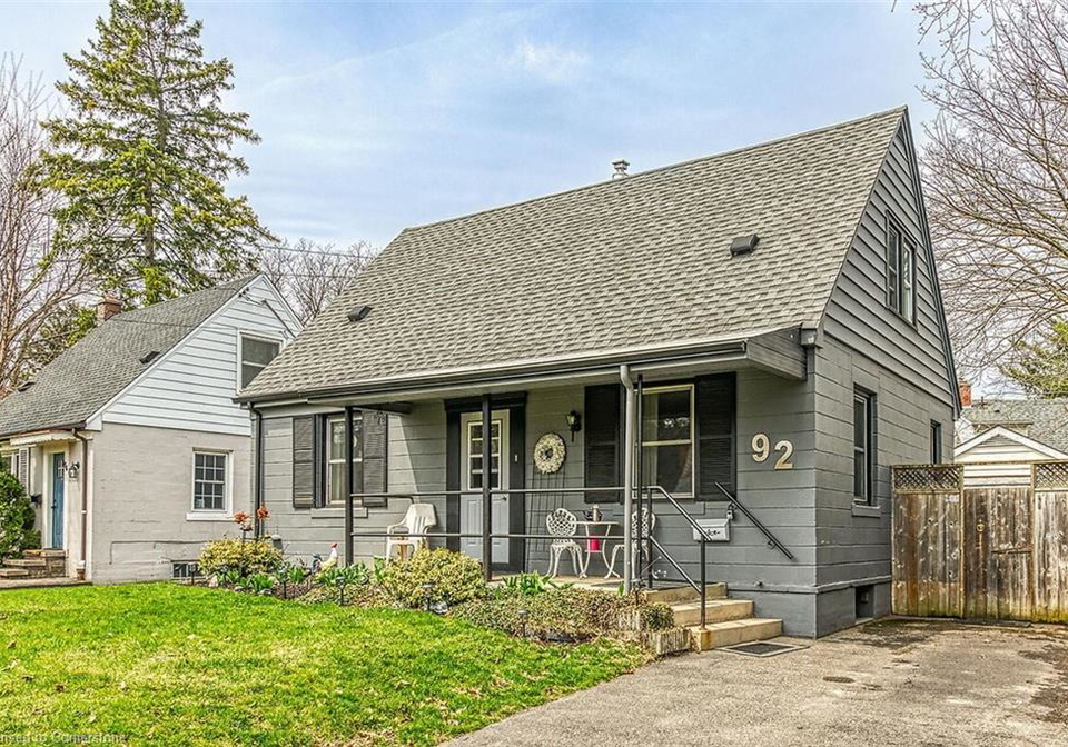 92-gary-avenue-hamilton-ontario-40716739