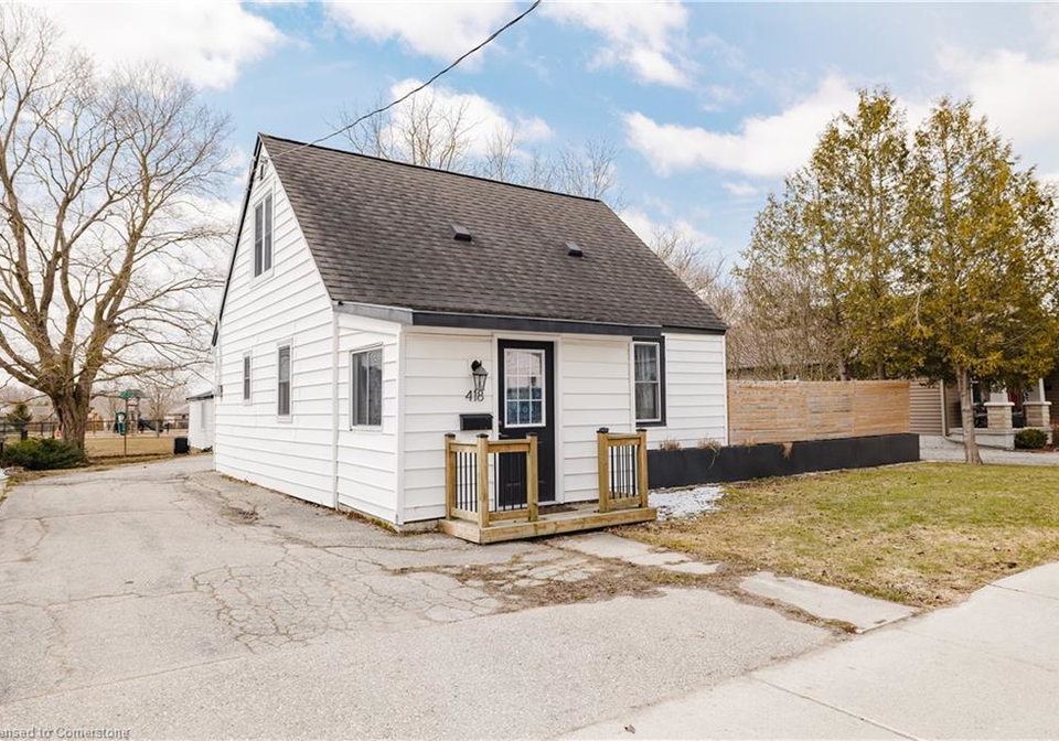 418-clayton-street-e-listowel-ontario-40716910