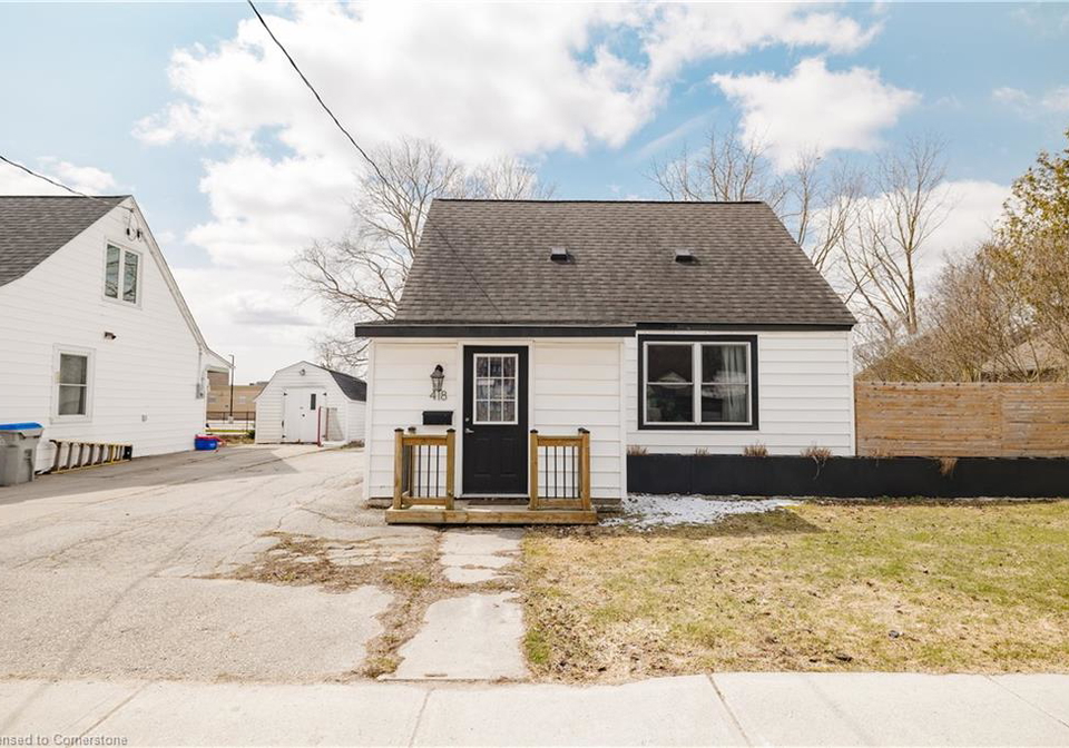 418-clayton-street-e-listowel-ontario-40716910