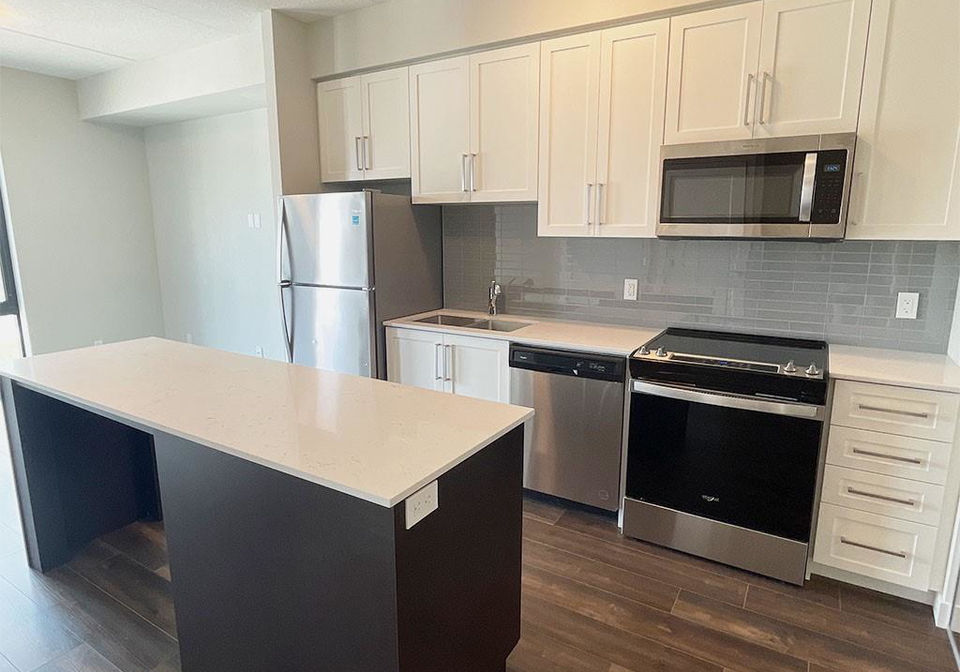 15-queen-st-ns-street-hamilton-ontario-40716956