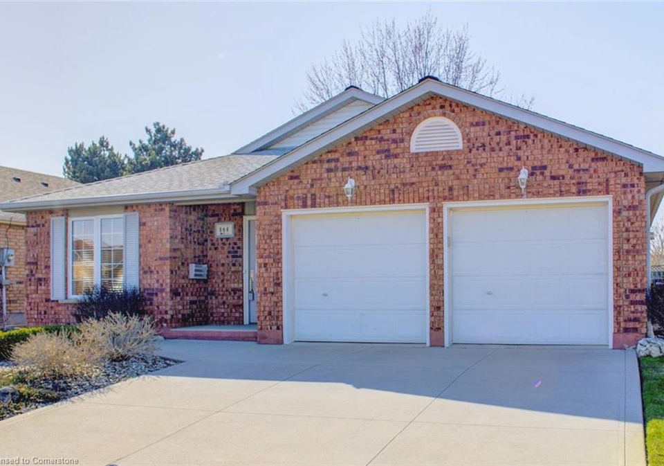 868-fairway-crescent-kitchener-ontario-40717043