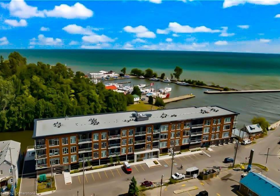 38-harbour-street-port-dover-ontario-40717149
