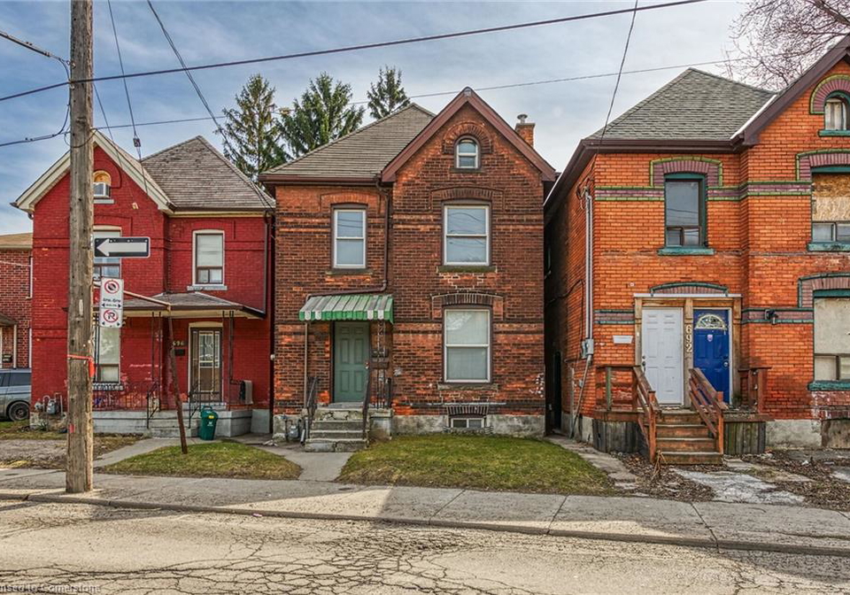 694-wilson-street-hamilton-ontario-40717367