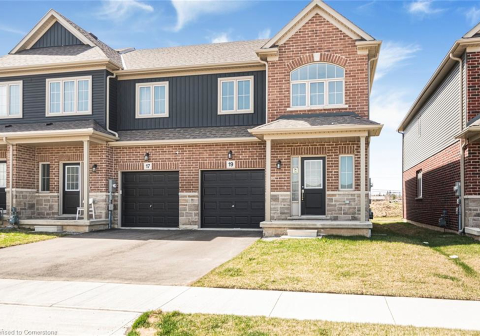 19-lloyd-davies-way-way-binbrook-ontario-40717484