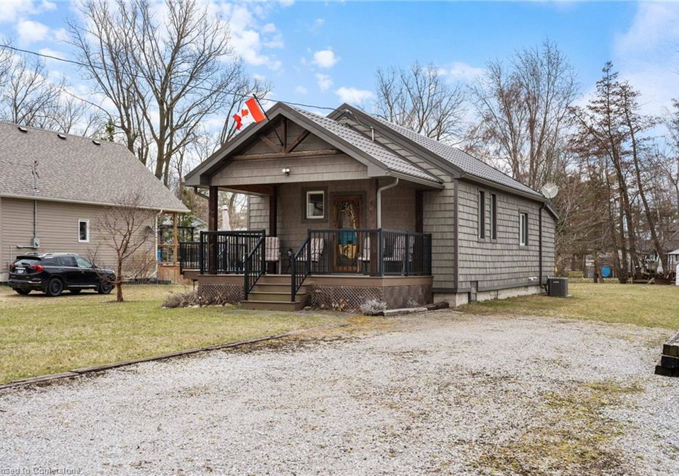 323-erie-boulevard-long-point-ontario-40717565
