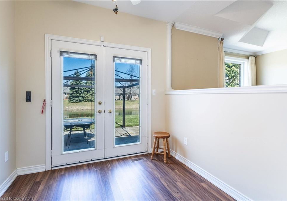 44-bluelagoon-drive-glanbrook-ontario-40717675