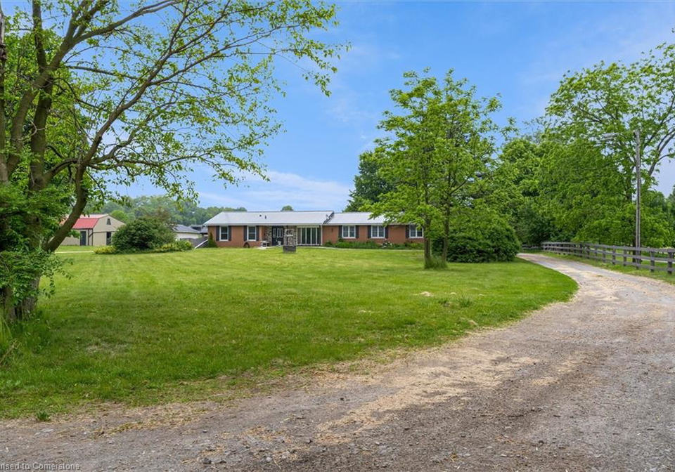337-highway-52-s-ancaster-ontario-40719048