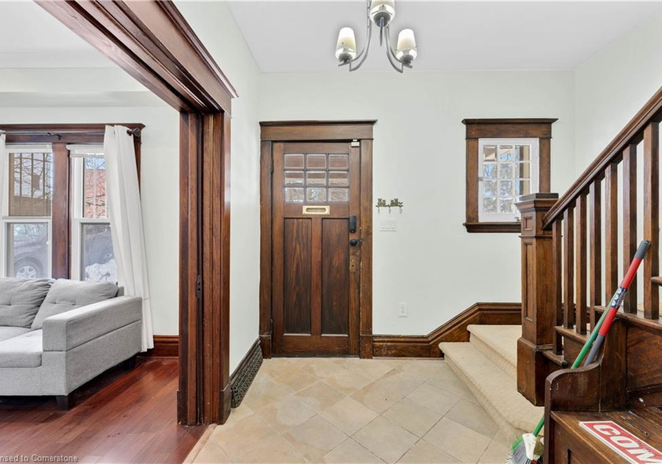 217-earl-street-ingersoll-ontario-40719092