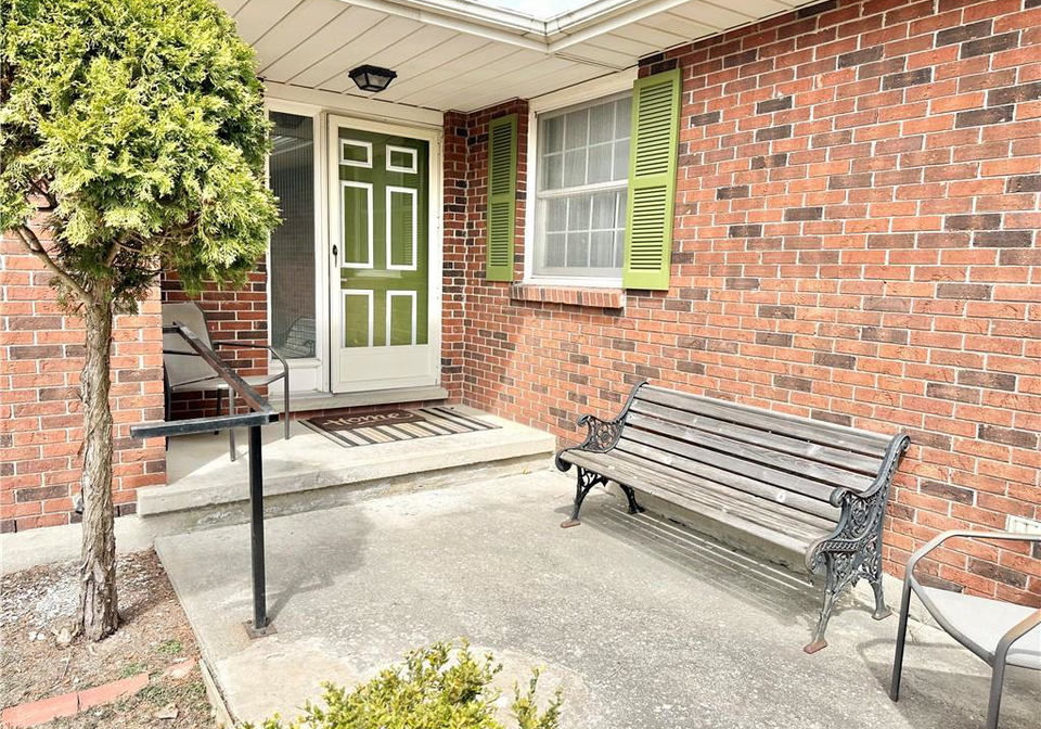 116-berkley-crescent-simcoe-ontario-40719163