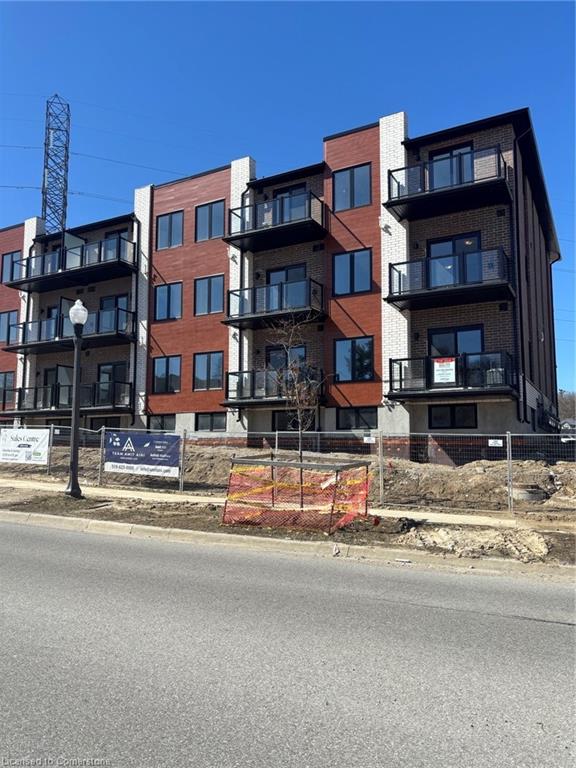 10-south-creek-drive-kitchener-ontario-40719186