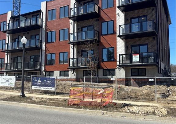 10-south-creek-drive-kitchener-ontario-40719186