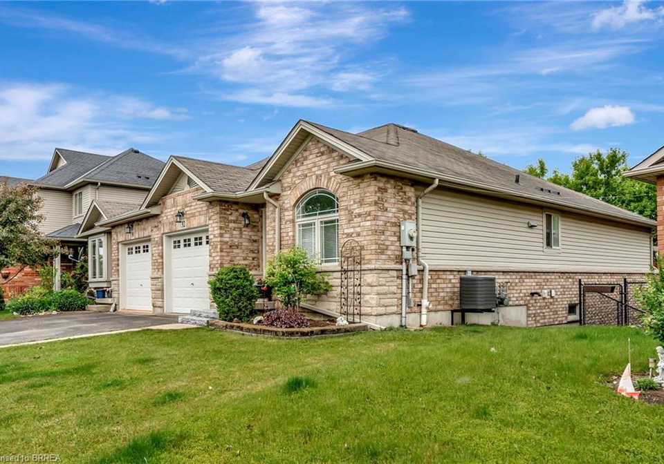 30-savannah-ridge-drive-paris-ontario-40719229