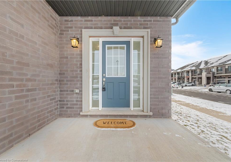 44-macklin-street-bradford-ontario-40719318