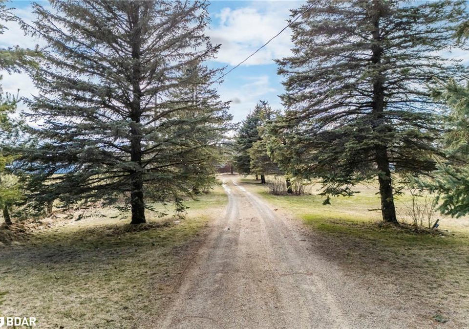 7078-county-road-56-essa-ontario-40719694