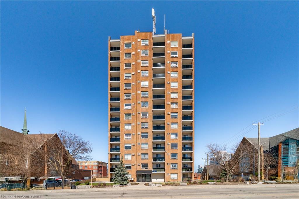 64-benton-street-kitchener-ontario-40719915