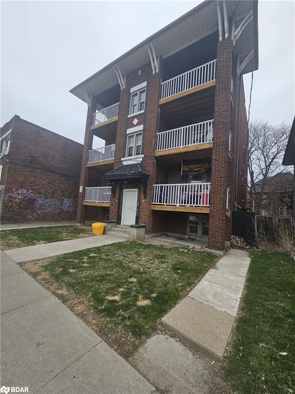 917-main-st-e-street-hamilton-ontario-40719961