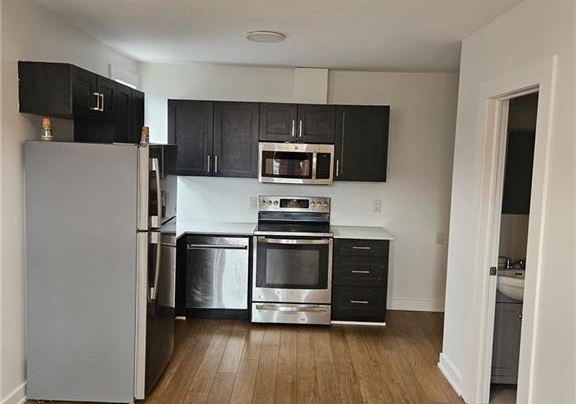 917-main-st-e-street-hamilton-ontario-40719961