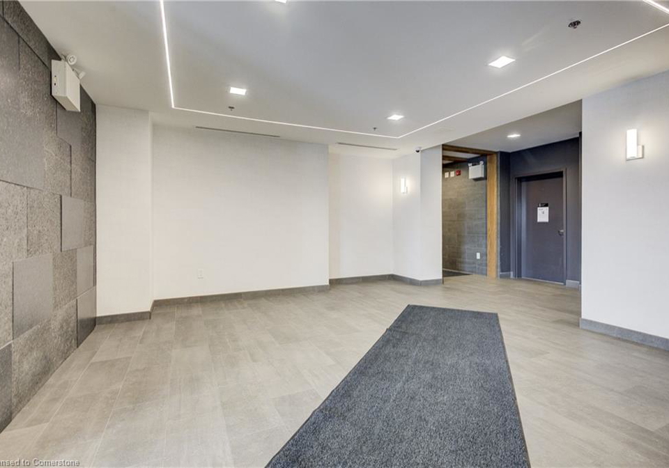 247-northfield-drive-east-e-waterloo-ontario-40720554