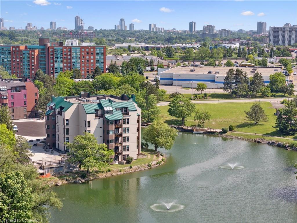 54-blue-springs-drive-waterloo-ontario-40720625