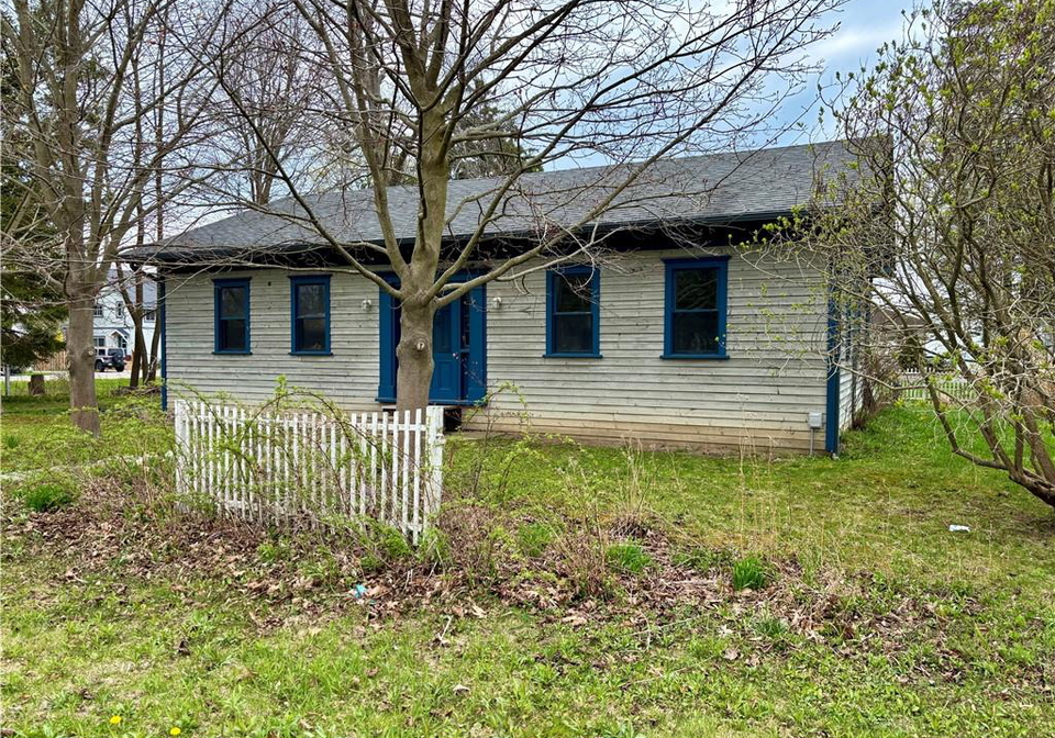 627-nelson-street-w-port-dover-ontario-40721437