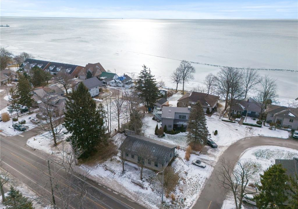 627-nelson-street-w-port-dover-ontario-40721437