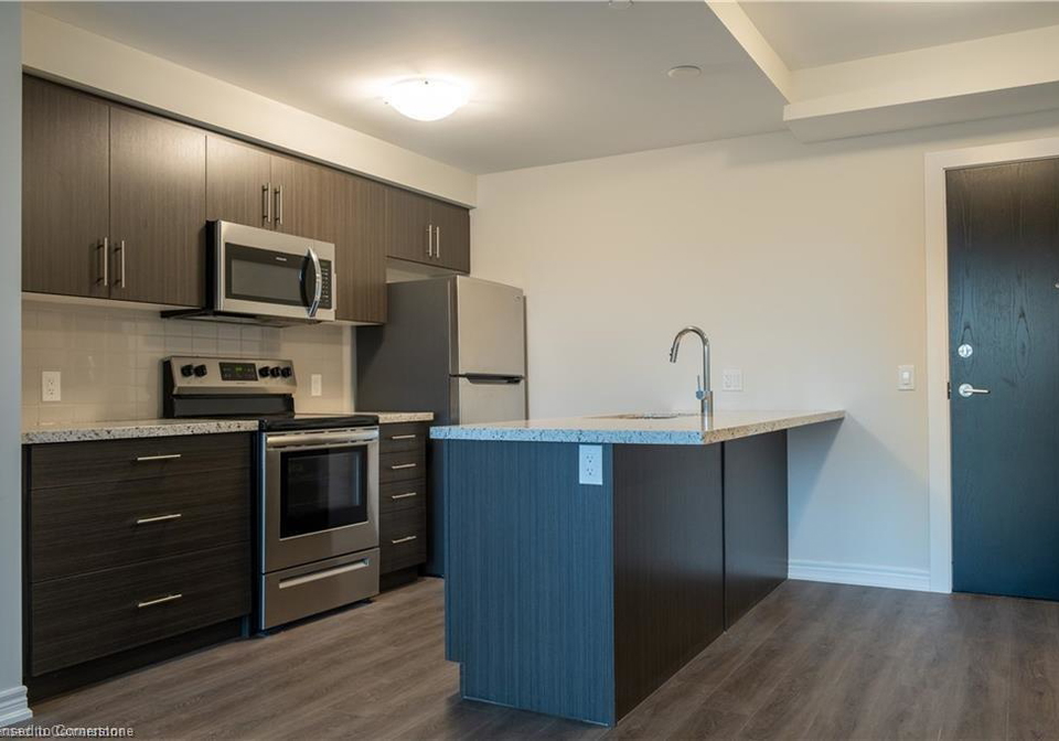 2750-king-street-e-hamilton-ontario-40721494