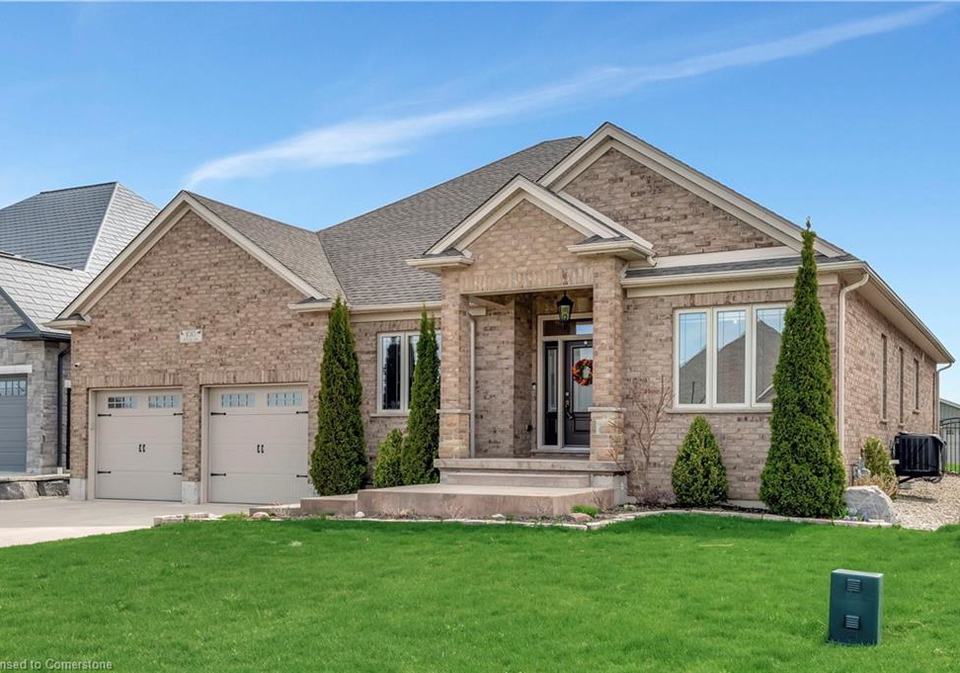 1010-wood-drive-listowel-ontario-40721508