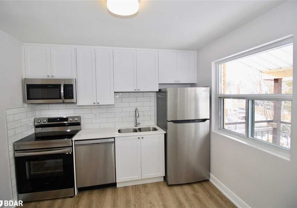 424-argyle-street-s-cambridge-ontario-40721734