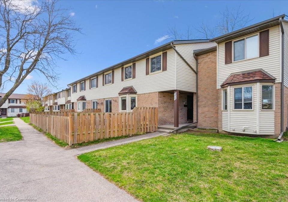 700-erinbrook-drive-kitchener-ontario-40721847