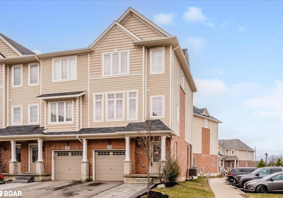 100-chester-drive-cambridge-ontario-40722129