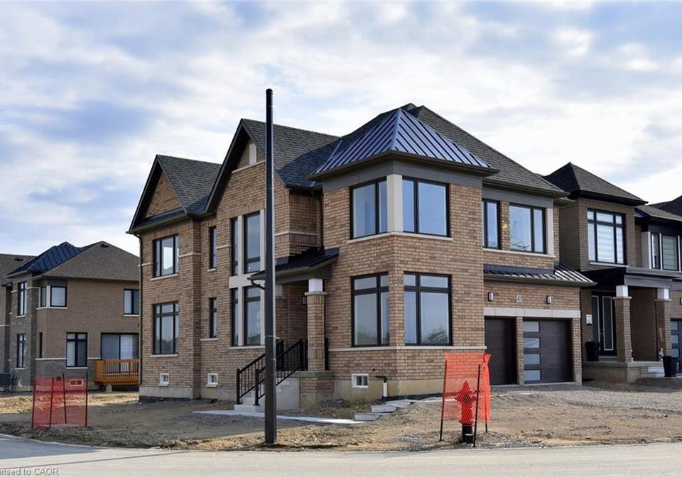 43-teskey-crescent-binbrook-ontario-40722135