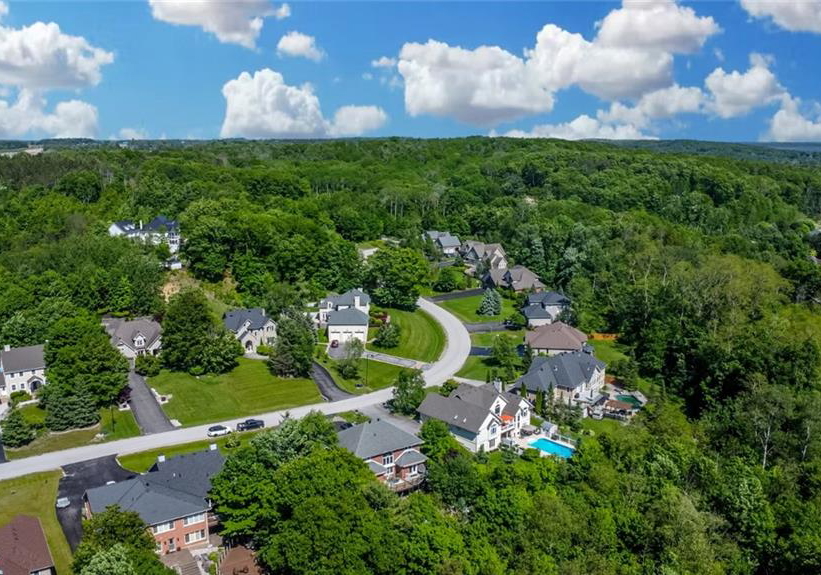 16-bridle-trail-midhurst-ontario-40722314