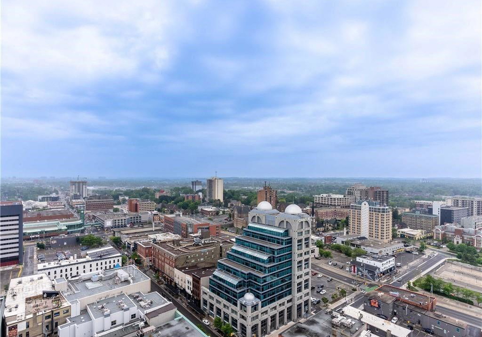 55-duke-street-west-waterloo-ontario-40722434