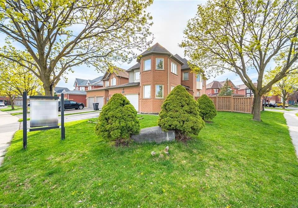 139-shady-pine-circle-brampton-ontario-40722441