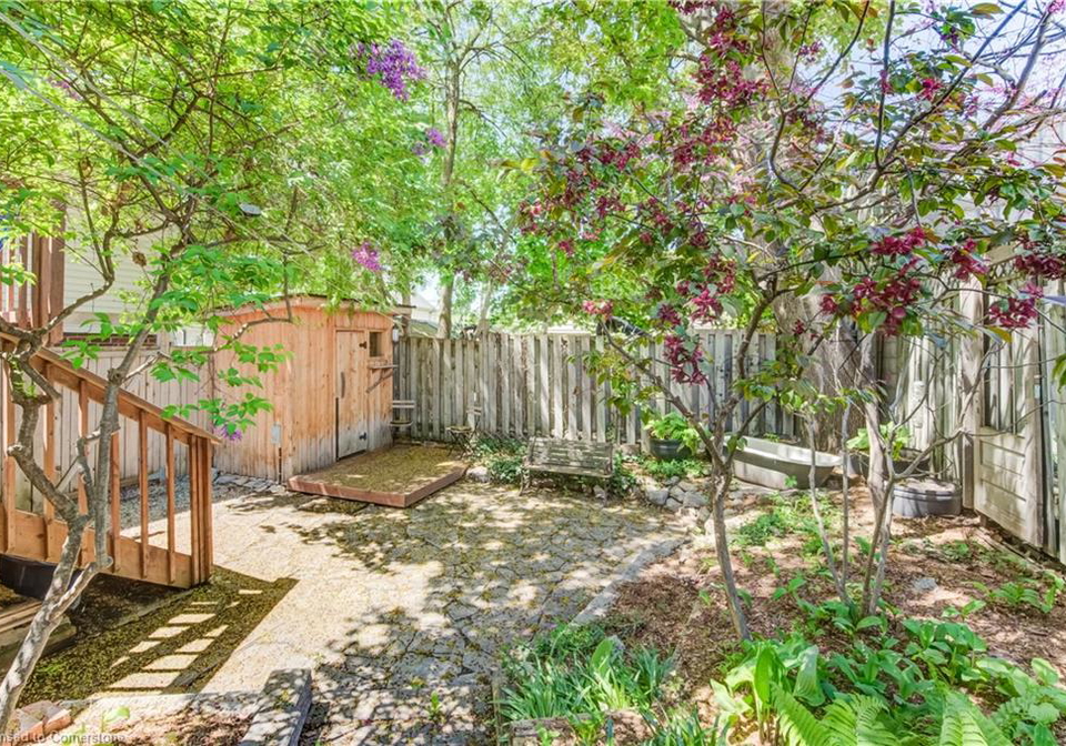 60-francis-street-n-kitchener-ontario-40722443