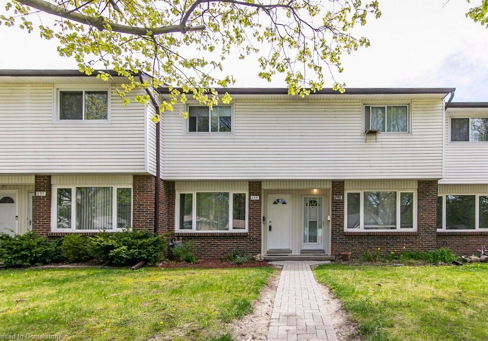 235-fergus-avenue-kitchener-ontario-40722466