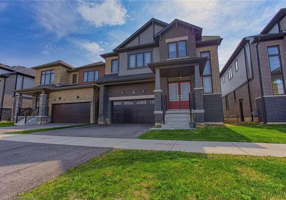 26-rebecca-way-caledonia-ontario-40722805