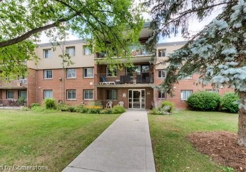 30-avalon-place-kitchener-ontario-40722905